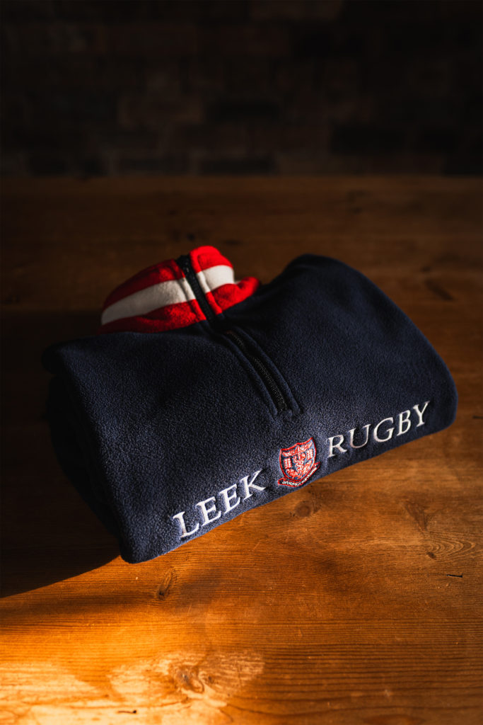 Leek Retro Quarter Zip Folded